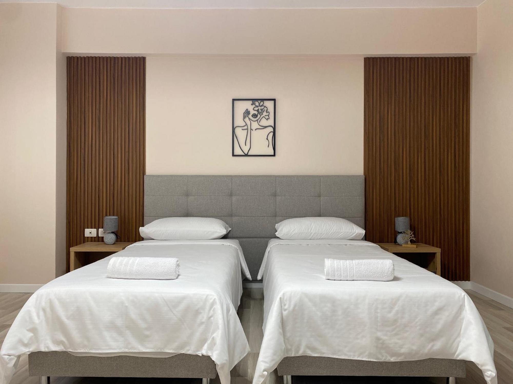 Central Cozy Apartment 地拉那 外观 照片