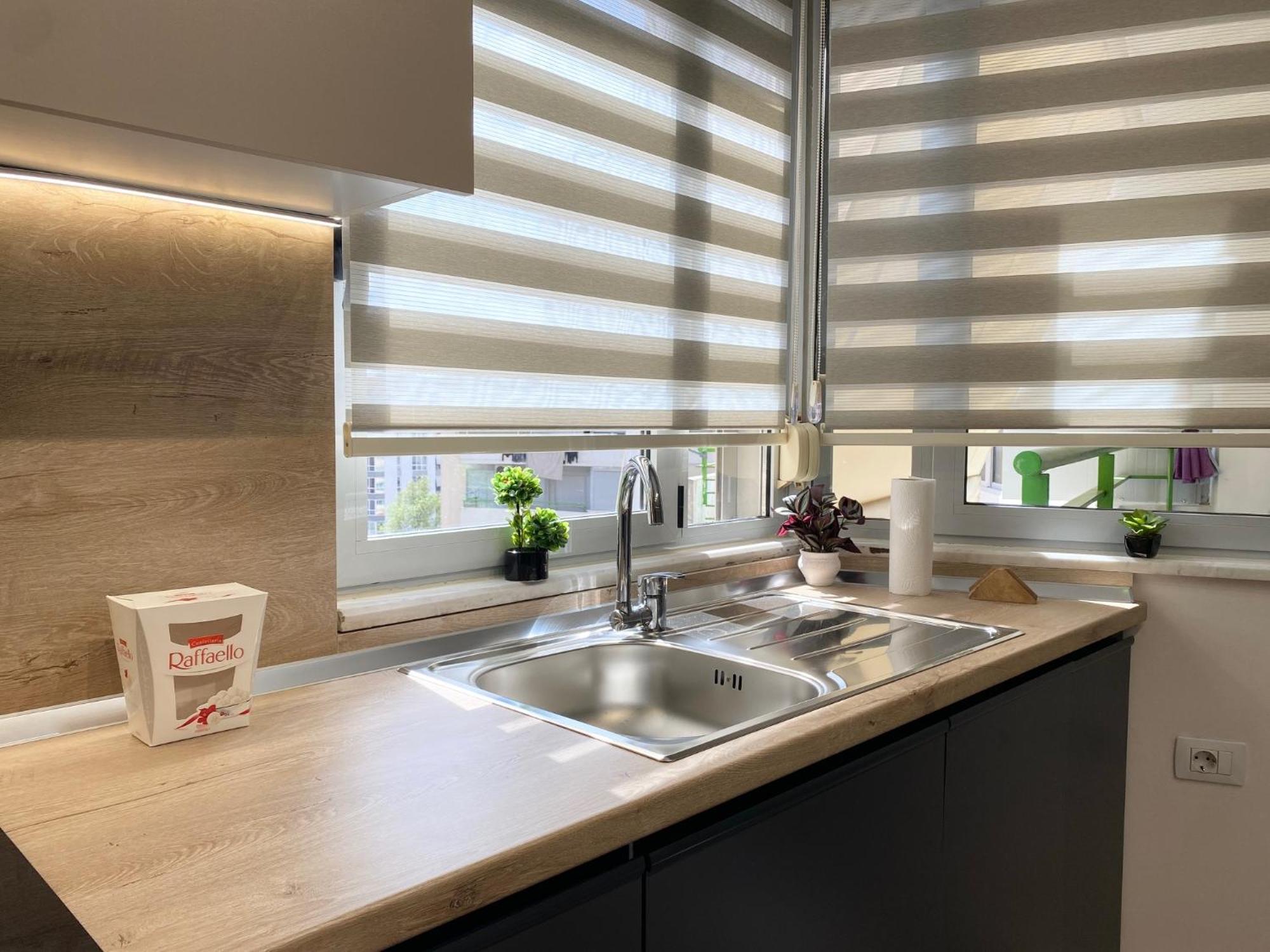 Central Cozy Apartment 地拉那 外观 照片