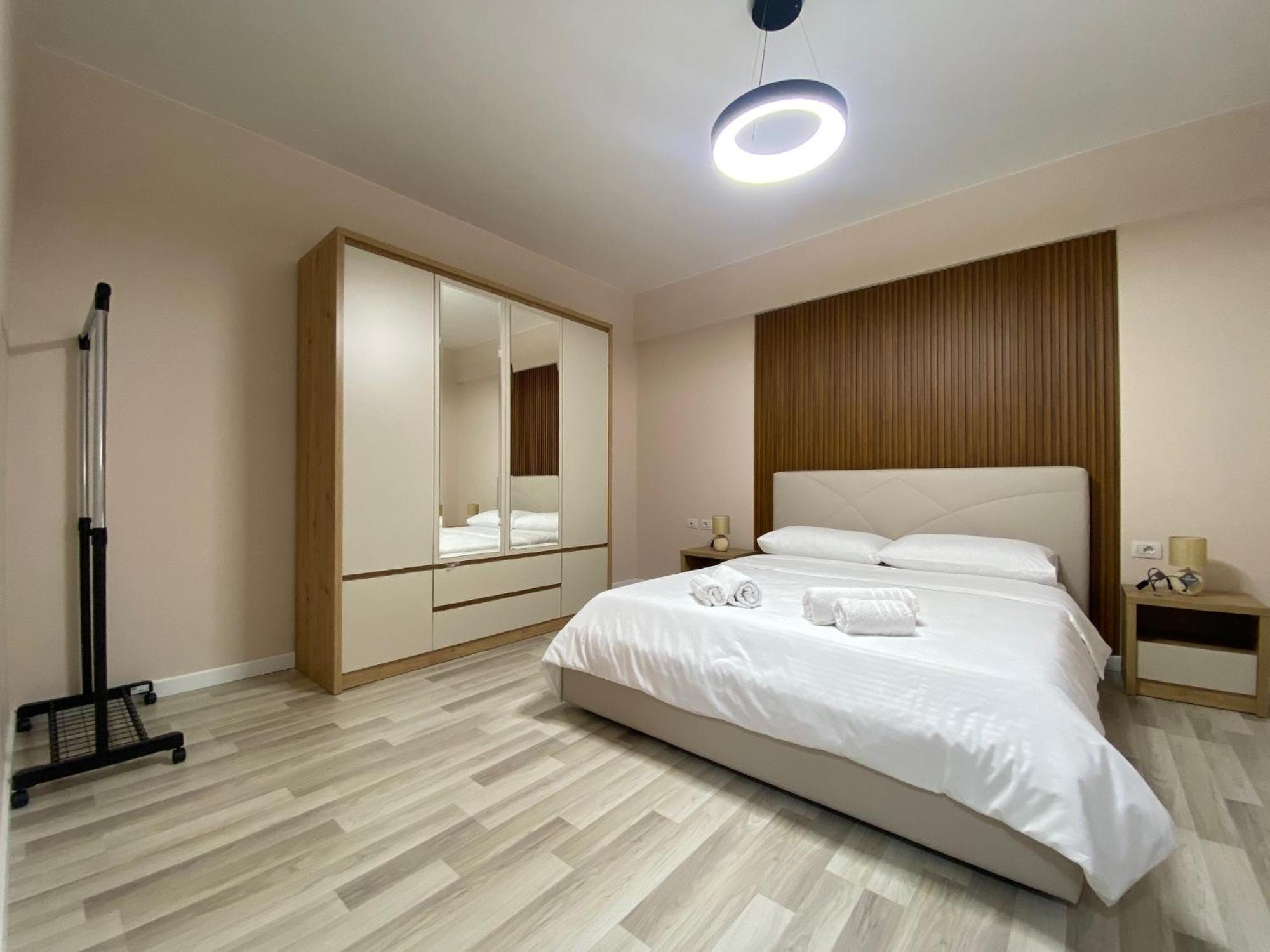Central Cozy Apartment 地拉那 外观 照片