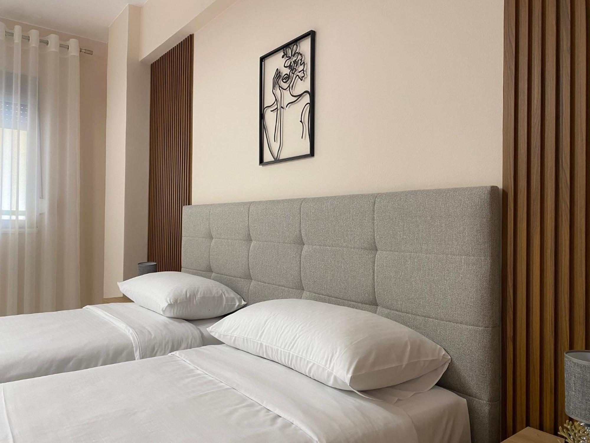 Central Cozy Apartment 地拉那 外观 照片