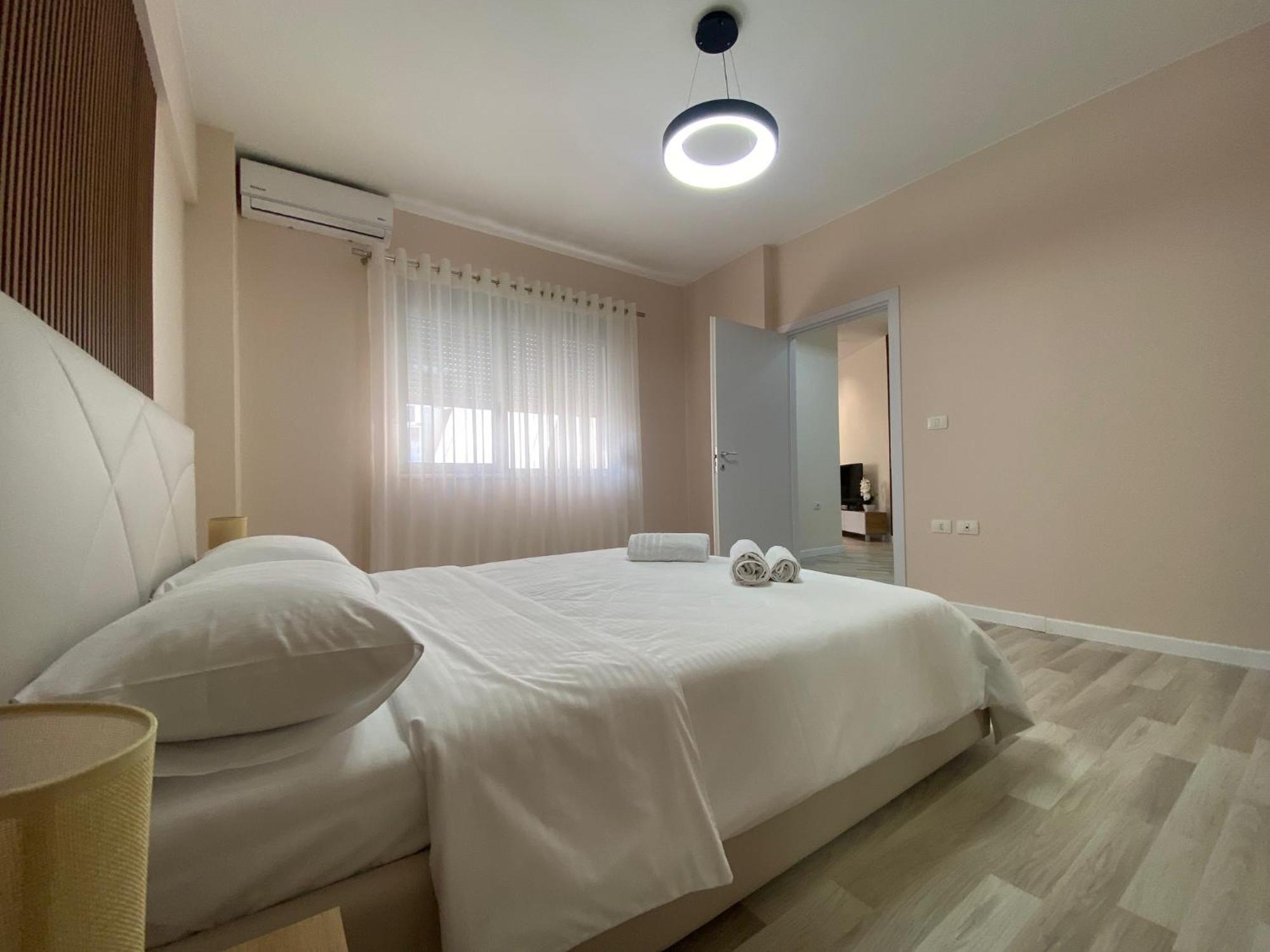 Central Cozy Apartment 地拉那 外观 照片